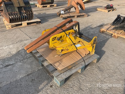 2018 Conquip EA01 Pallet Forks