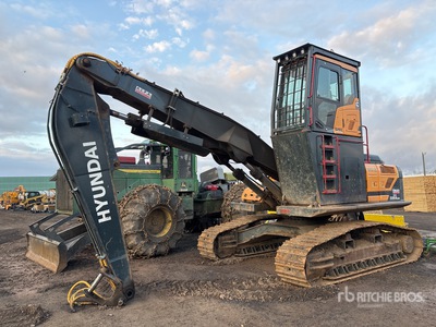 2021 Hyundai HX220AHW Log Loader (Inoperable)