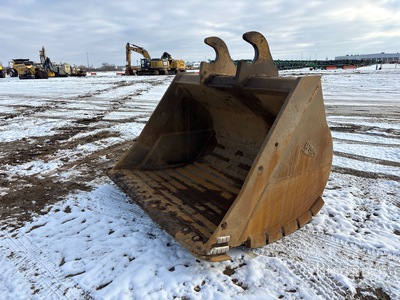 80 in Cleanup Excavator Bucket