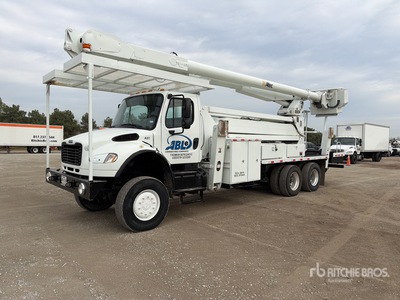 2014 Freightliner M2 106 6x6 Camión con Canastilla