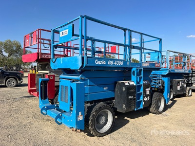 2017 Genie GS4390 4x4 Diesel Scissor Lift