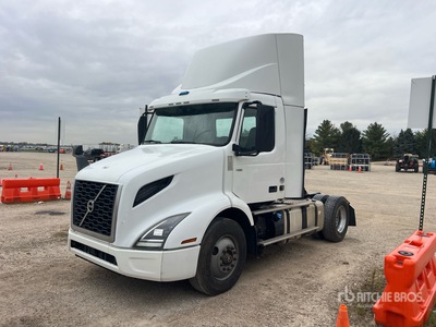 2019 Volvo VNR 4x2 Cabeza Tractora Cabina Corta