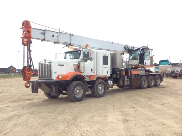 Manitex 4596T Straight Boom on 2014 Kenworth C500 Tri/A Truck