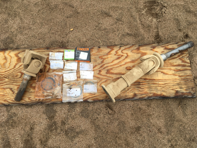 (10) Oshkosh 95SK212 Steering Axle Parts Kits (10) Oshkosh 95SK212 Steering Axle Parts Kits