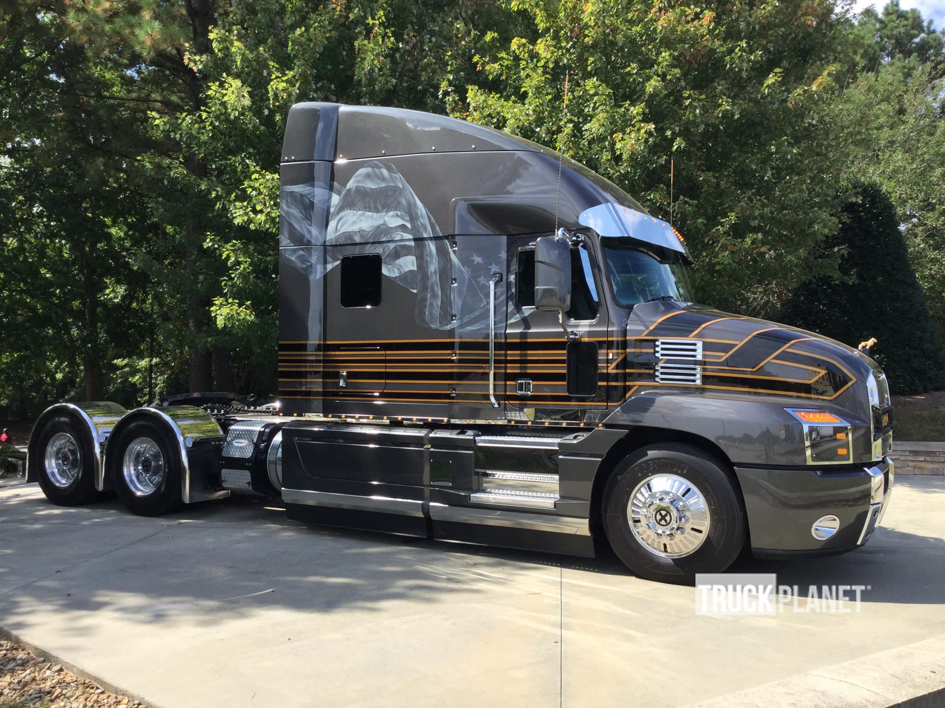 Zac Brown Customs 2018 Mack Anthem T/A Sleeper Truck Tractor