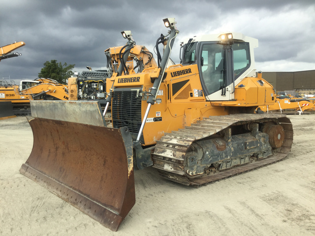 2015 Liebherr PR736 LPG Crawler Dozer 2015 Liebherr PR736 LPG Crawler Dozer