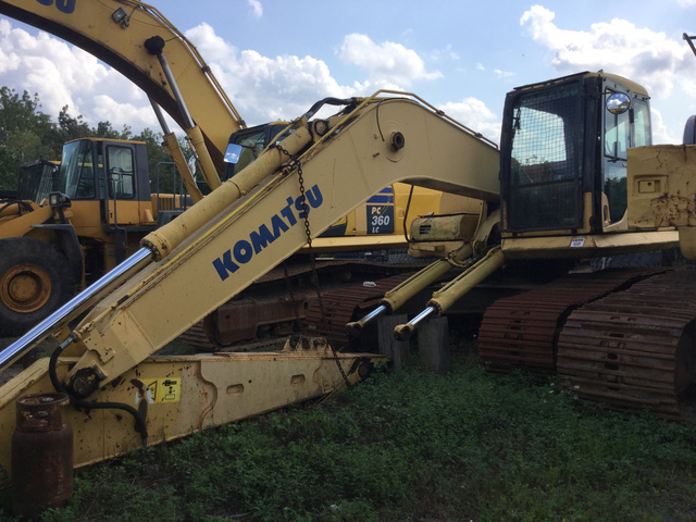2005 Komatsu PC200LC-7L Track Excavator