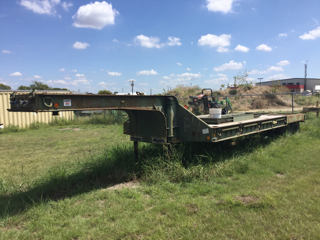 T/A Equipment Trailer T/A Equipment Trailer