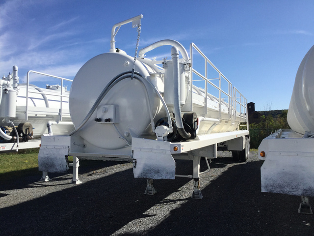 2012 Dragon T/A Vacuum Tanker Trailer