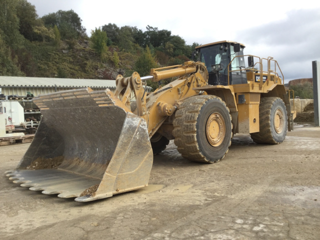 2011 Cat 988H Wheel Loader 2011 Cat 988H Wheel Loader