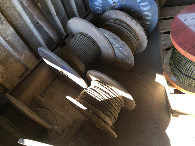 Lot of Parts - Fits Liebherr 200 HC