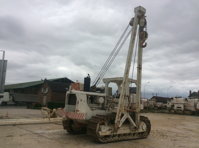 1965 Cat 572E Pipelayer