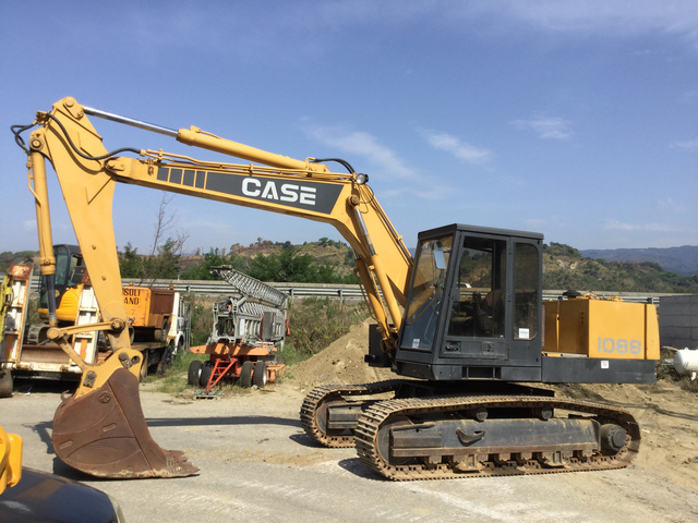 1991 Case 1088CS Track Excavator