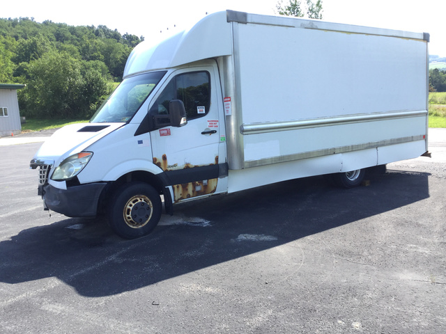 2009 Freightliner Sprinter 3500 Cargo Van
