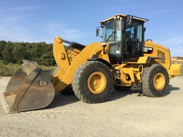 2015 Cat 938M Wheel Loader 2015 Cat 938M Wheel Loader