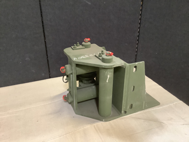 (3) Oshkosh 1372330U Roller Fairleads