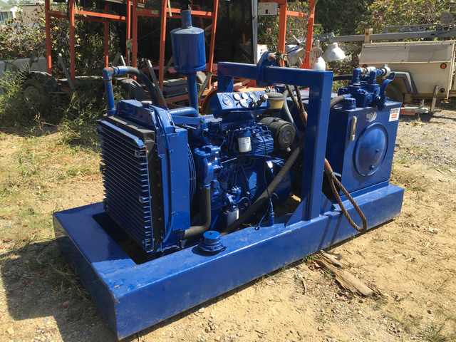 J&M Hydraulic Power Pack w/ LBT Enterprises Prime Pile Cutter