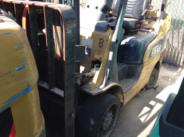 2012 Cat 2C6000 Cushion Tire Forklift