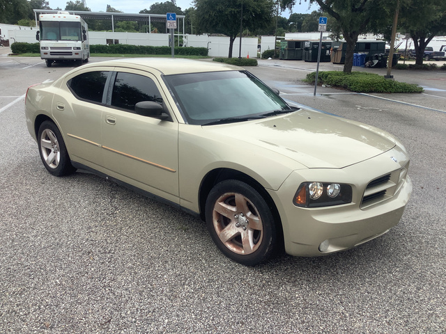 2010 Dodge Charger Sedan 2010 Dodge Charger Sedan
