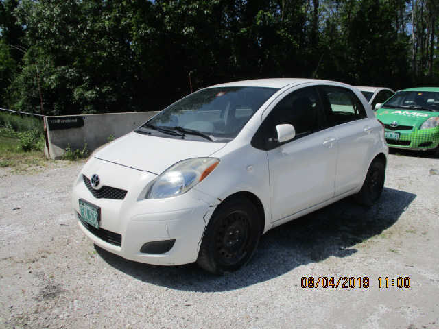 2010 Toyota Yaris Sedan 2010 Toyota Yaris Sedan