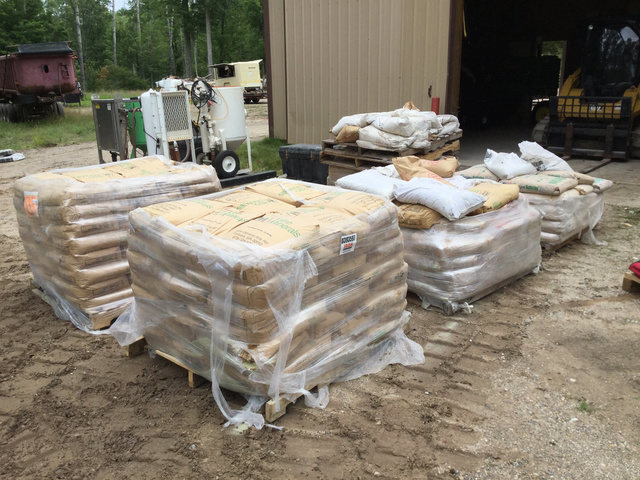 Lot of Sand Blasting Media