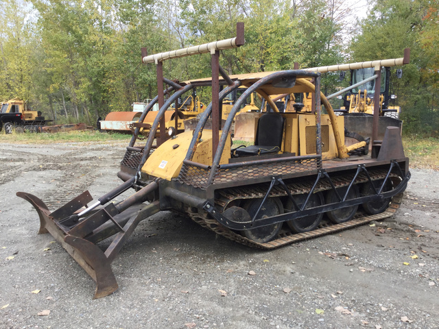 Bombardier MM72 Crawler Dozer
