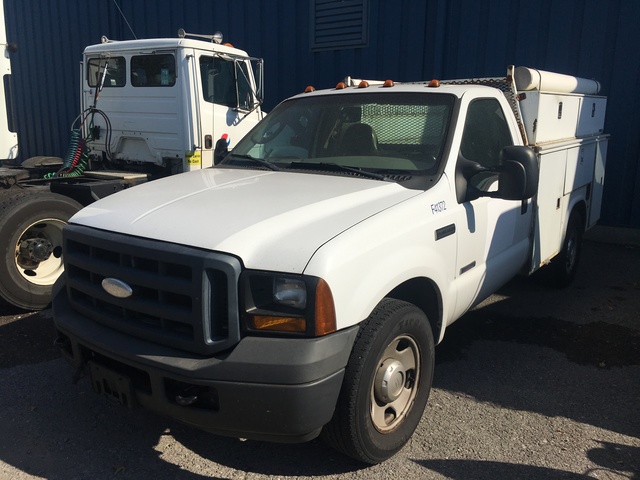 2006 Ford F-350 S/A Utility Truck