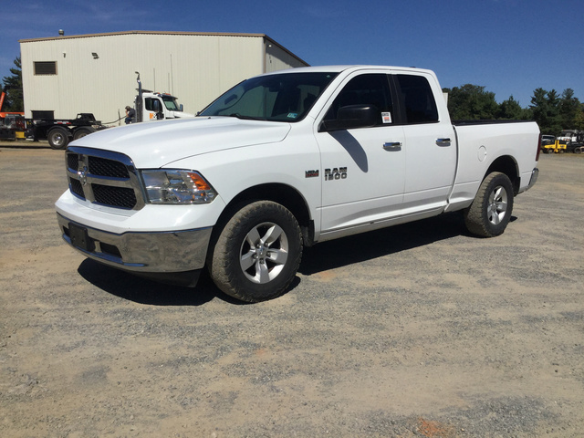 2015 Ram 1500 SLT 4x4 Crew Cab Pickup 2015 Ram 1500 SLT 4x4 Crew Cab Pickup