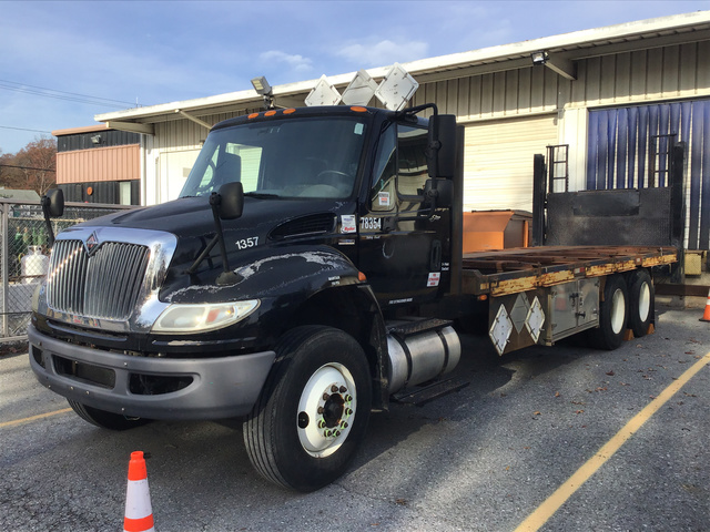 2010 International 4400 Welding Supply Delivery Truck 2010 International 4400 Welding Supply Delivery Truck
