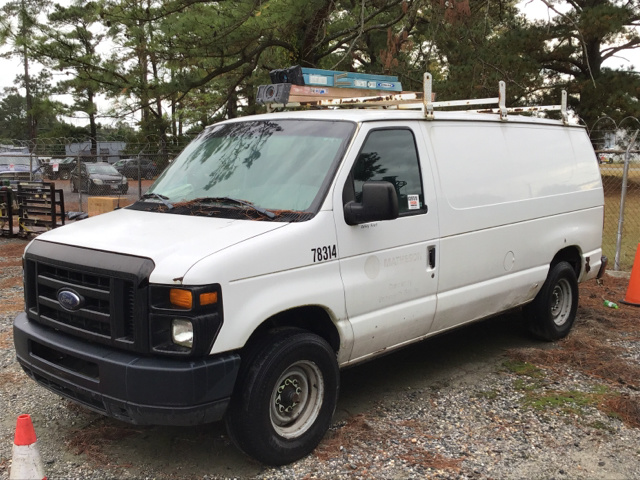 2008 Ford Econoline E-250 Cargo Van