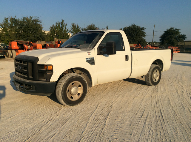 2008 Ford F-250 XL Super Duty Pickup 2008 Ford F-250 XL Super Duty Pickup