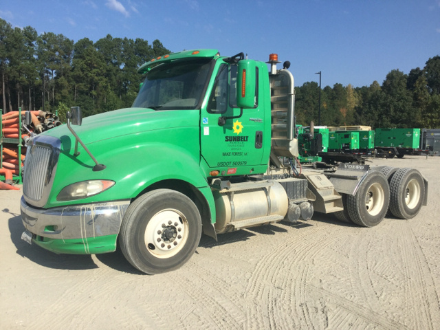 2011 International Prostar Premium T/A Day Cab Truck Tractor 2011 International Prostar Premium T/A Day Cab Truck Tractor