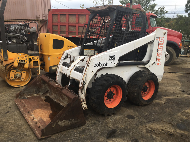 Bobcat 853H Skid-Steer Loader
