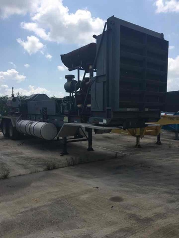 Condor Well Service Pumps on 1978 T/A Trailer Condor Well Service Pumps on 1978 T/A Trailer