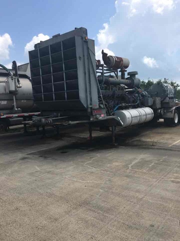 Condor Well Service Pumps on 1981 Trailmobile Trailer Condor Well Service Pumps on 1981 Trailmobile Trailer