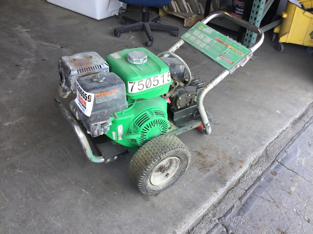 2015 (unverified) Shark BGA-373537 Pressure Washer