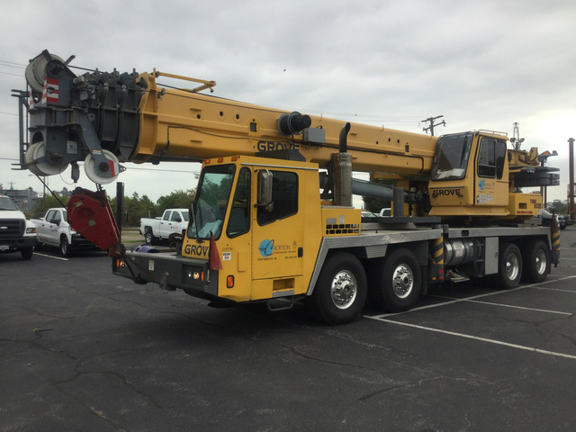 2004 Grove TMS900E Hydraulic Truck Crane 2004 Grove TMS900E Hydraulic Truck Crane