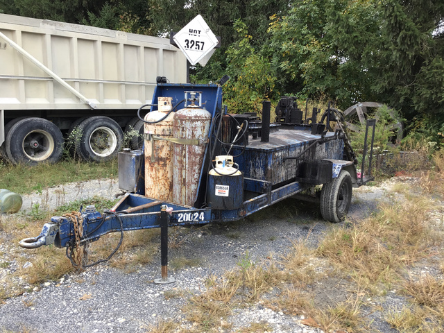 2006 Sealer Trailer
