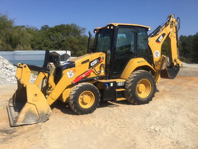 2018 Cat 420F2 4x4 Backhoe Loader