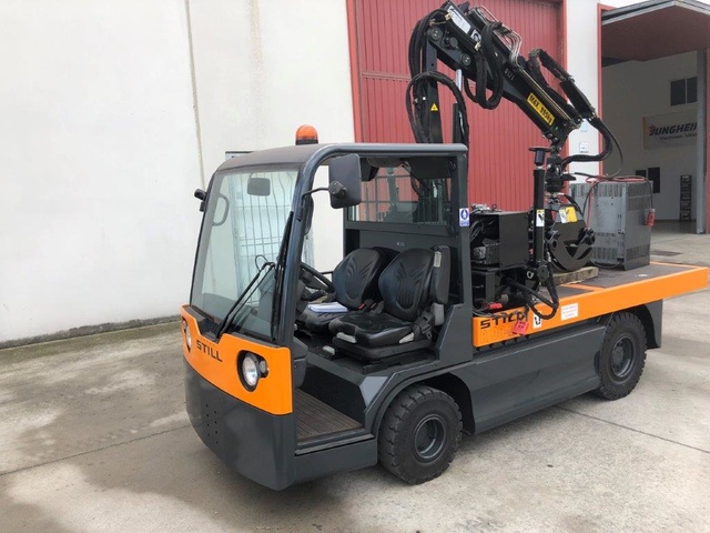 2015 Still R08-20 Tow Tractor w/ Crane