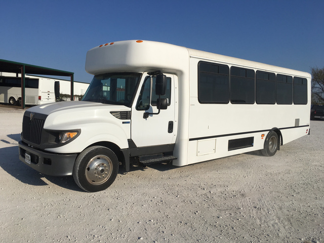 2013 International AC/UC Commercial Bus