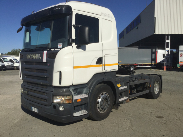 2008 (unverified) Scania R420 4x2 Sleeper Truck Tractor