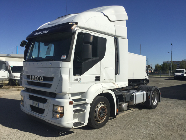 2011 (unverified) Iveco Stralis 480 4x2 Sleeper Truck Tractor