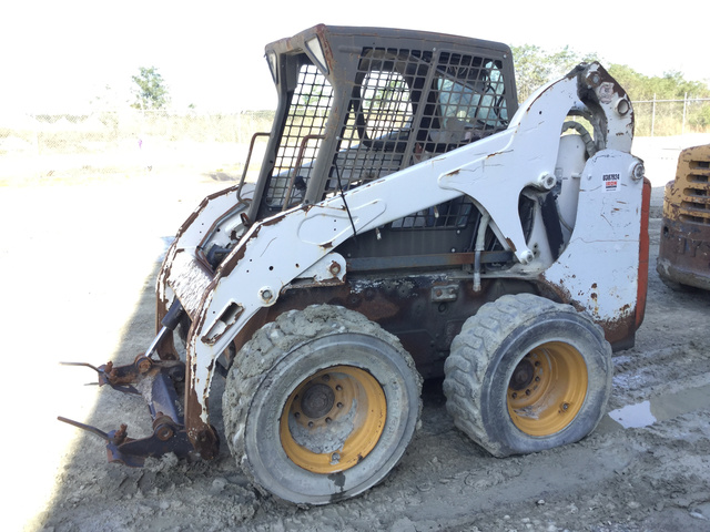 Bobcat S205 Skid-Steer Loader