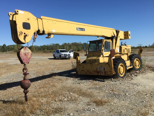 Grove RT-58 Rough Terrain Crane