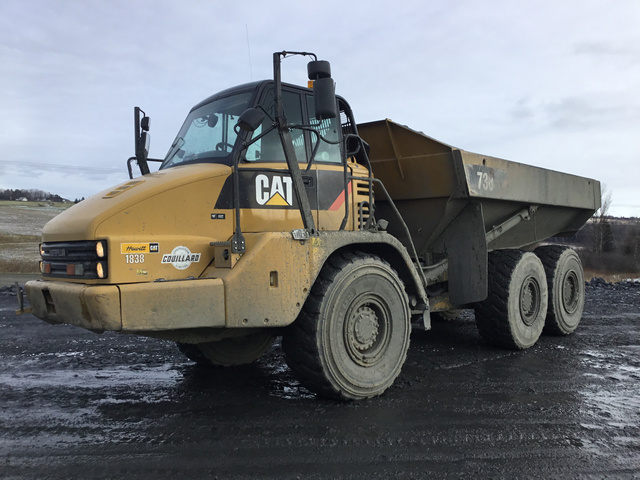 2013 Cat 730 Articulated Dump Truck