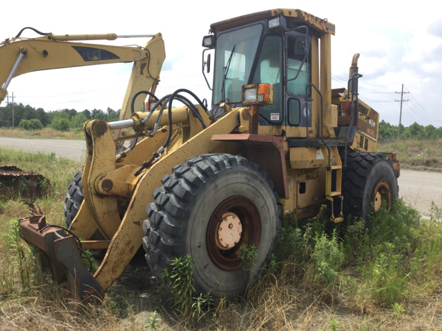 Komatsu WA380-1 Wheel Loader Komatsu WA380-1 Wheel Loader
