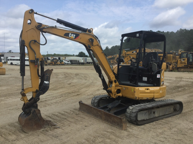 2015 Cat 304E2CR Mini Excavator 2015 Cat 304E2CR Mini Excavator