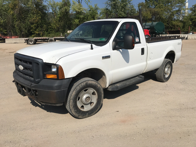 2007 Ford F-350 XL Super Duty 4x4 Pickup