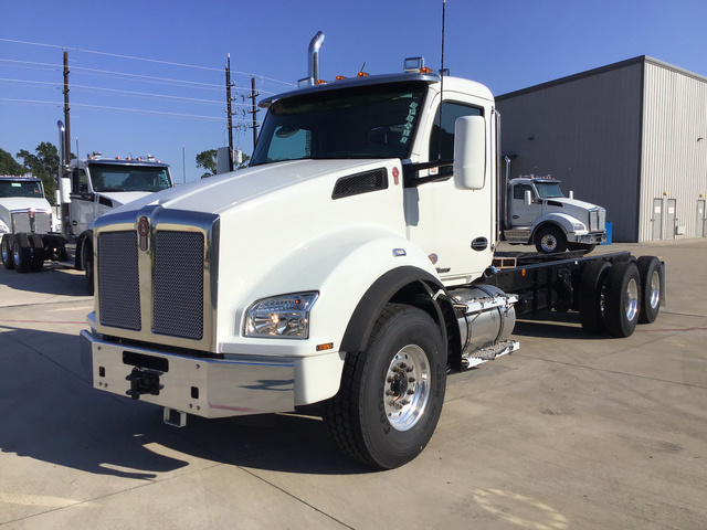 2019 Kenworth T880 Cab & Chassis - New